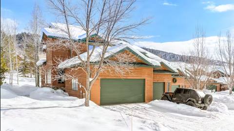 Enclave Townhome Exterior