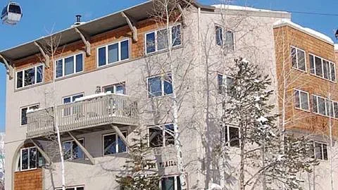 Ski Trail Condominiums