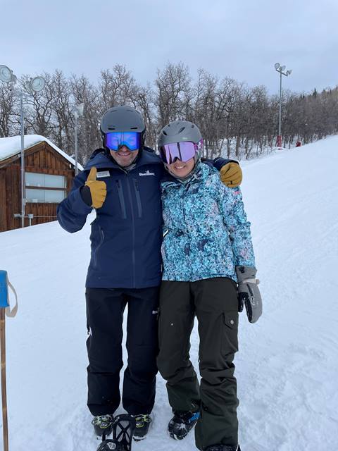 Sylvia and Ryan skiing